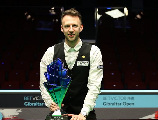 强大的防守 强大的防守