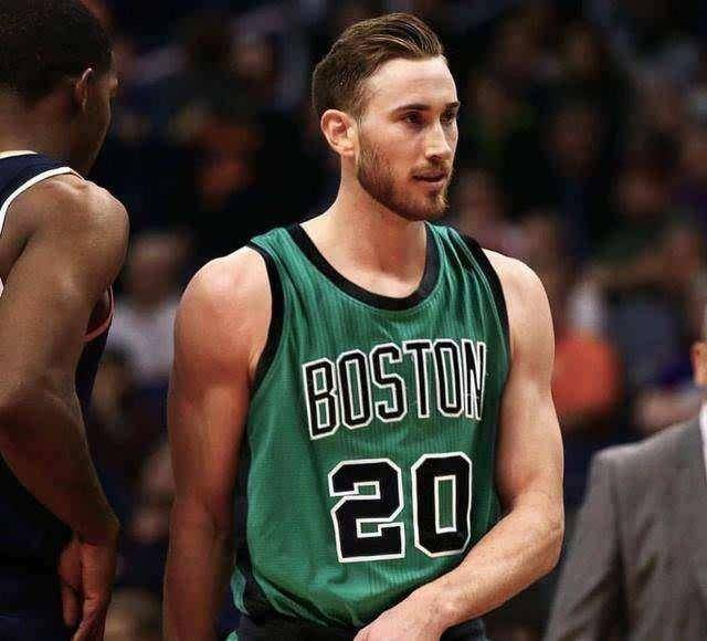 位置嵌入更 位置嵌入更